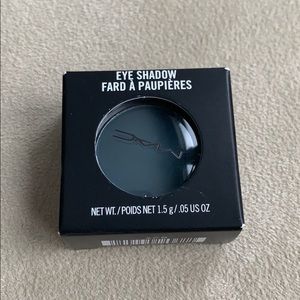 MAC Eyeshadow - Plumage Matte